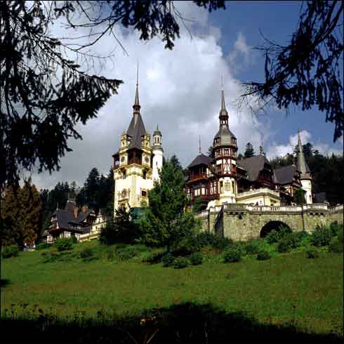Poza cu Castelul Peles, imagini cu monumente
